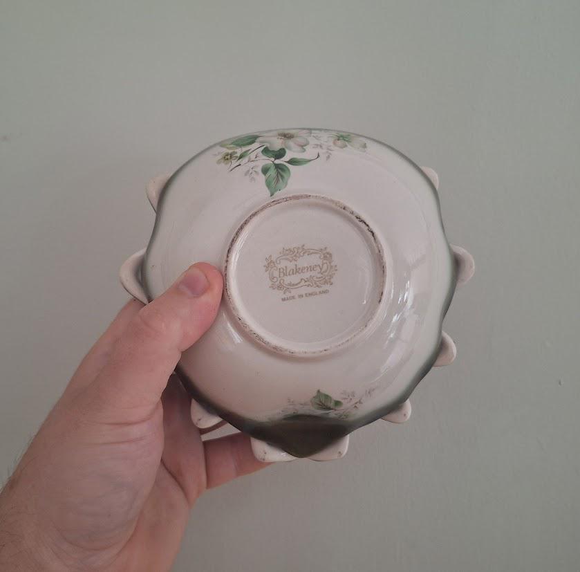 Vintage Blakeney Lidded Ceramic Soap Dish or Trinket Bowl  Green Ombre Glaze with Floral Design  Made in England