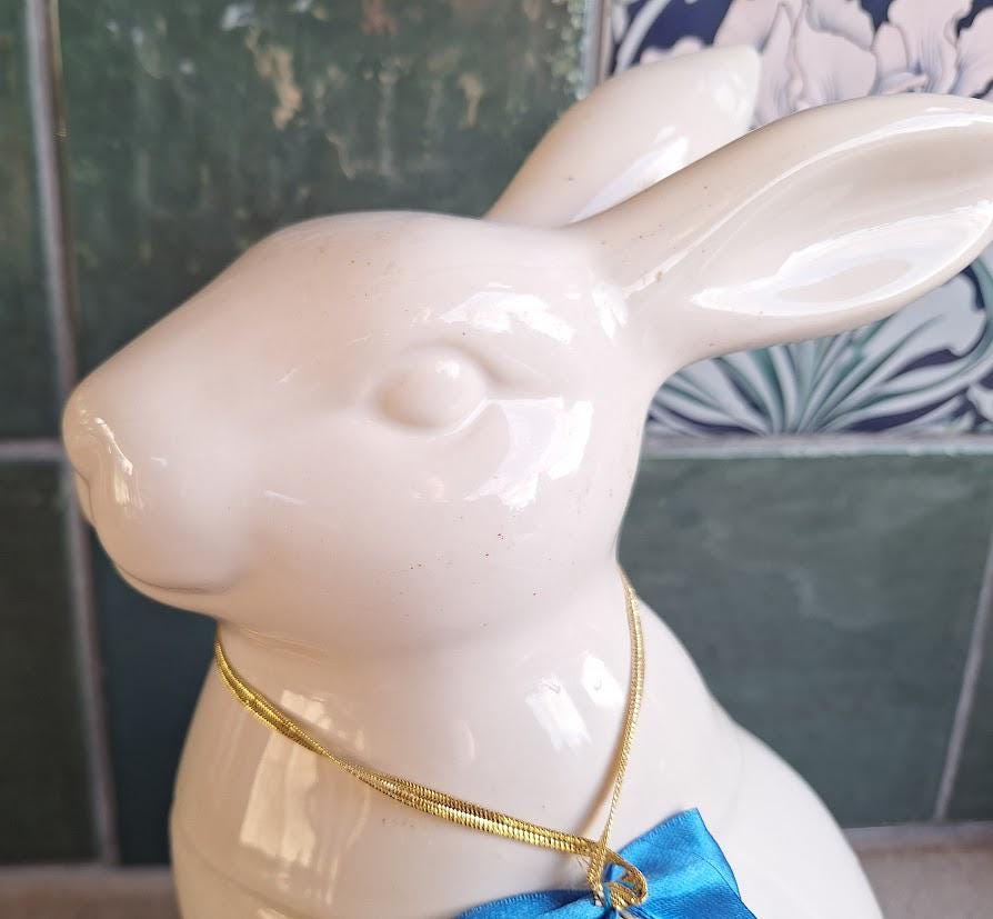 Ceramic Rabbit Cookie Jar, White Bunny Storage Jar with Lid, Easter Rabbit Canister, Novelty Kitchen Storage Pot
