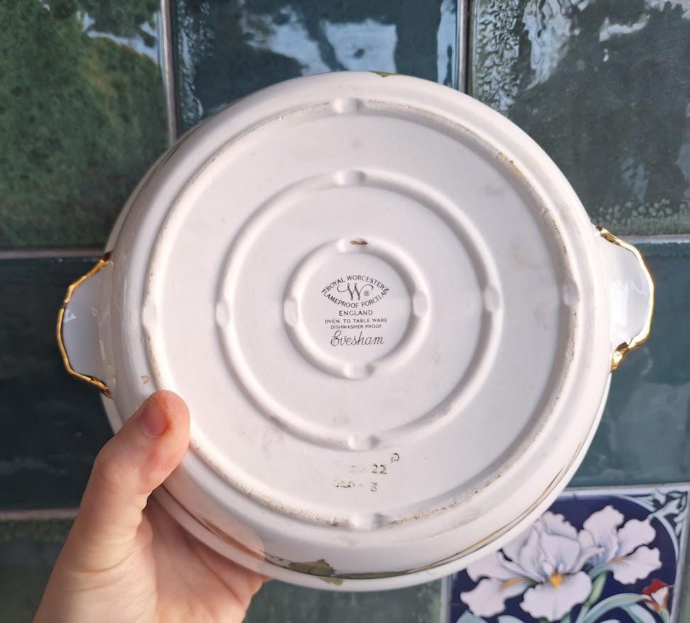 Vintage Royal Worcester Evesham Lidded Serving Dish, Fine Bone China Tureen, Fruit & Wheat Pattern, English Oven to Tableware