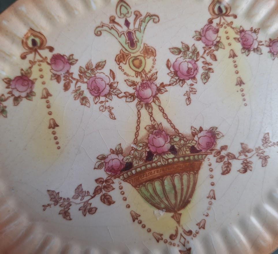 Vintage Crown Devon Trinket Dish / Pin Dish / Butter Pat, Floral Lyre Design, Fieldings England 1930s