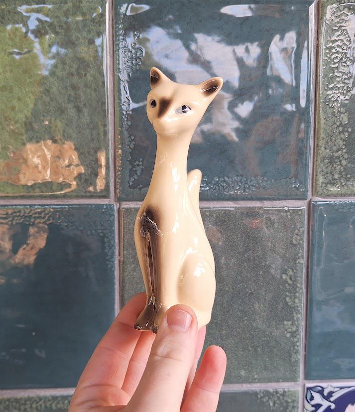 Vintage Siamese Cat Figurines Pair, Mid Century Ceramic Cats, Retro Kitsch Cat Ornaments, Gloss Glazed Animal Figures