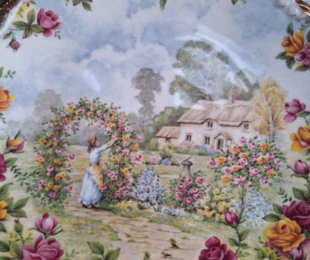 Vintage Royal Albert A Celebration of the Old Country Roses Garden Collector Plate Cottage Scene Bone China England Boxed