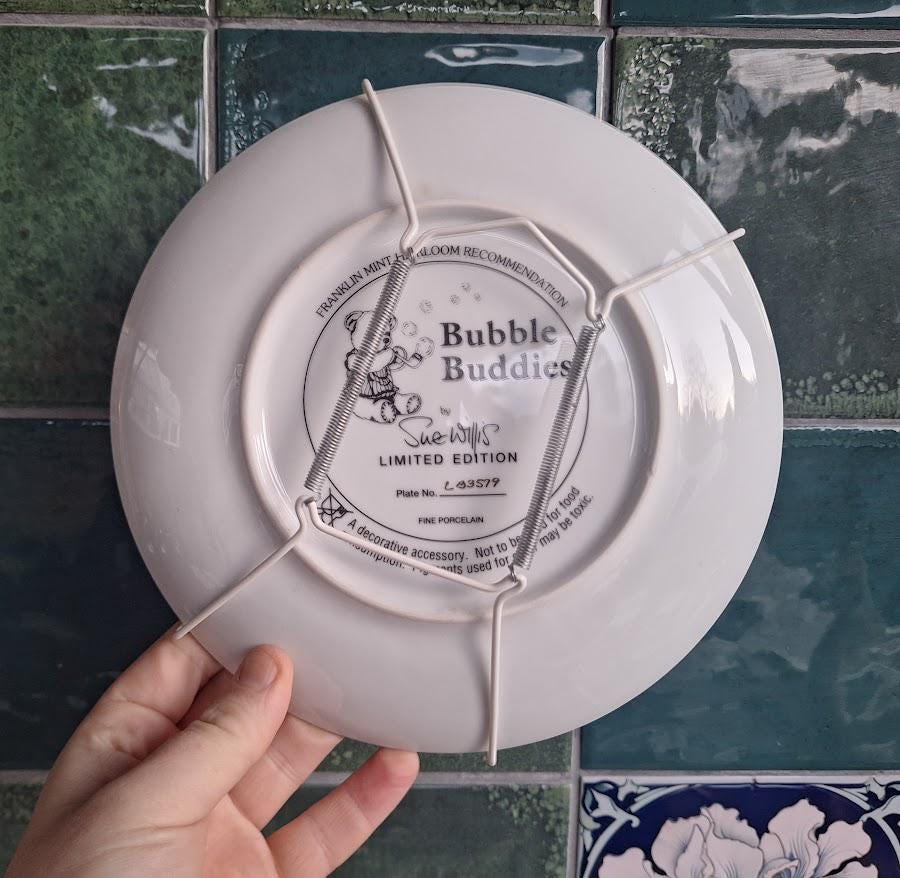 Vintage Franklin Mint “Bubble Buddies Sue Willis Collector Plate Limited Edition Fine Porcelain Teddy Bear Cat Design Decorative Plate