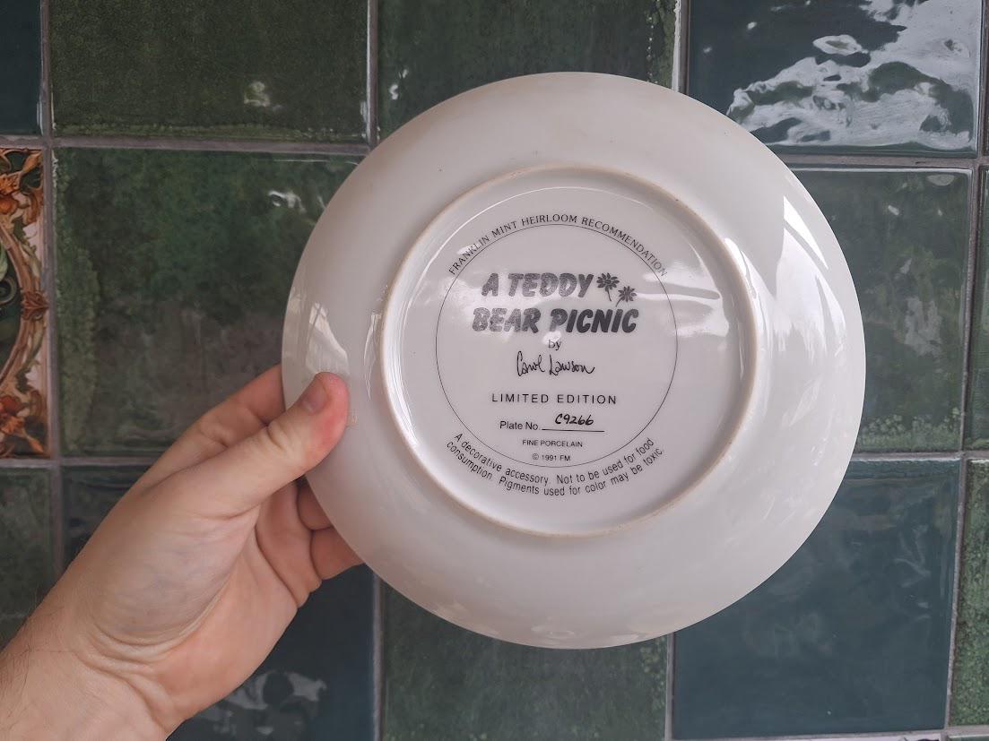 Franklin Mint Teddy Bear Picnic Collector Plate by Carol Lawson (1991)