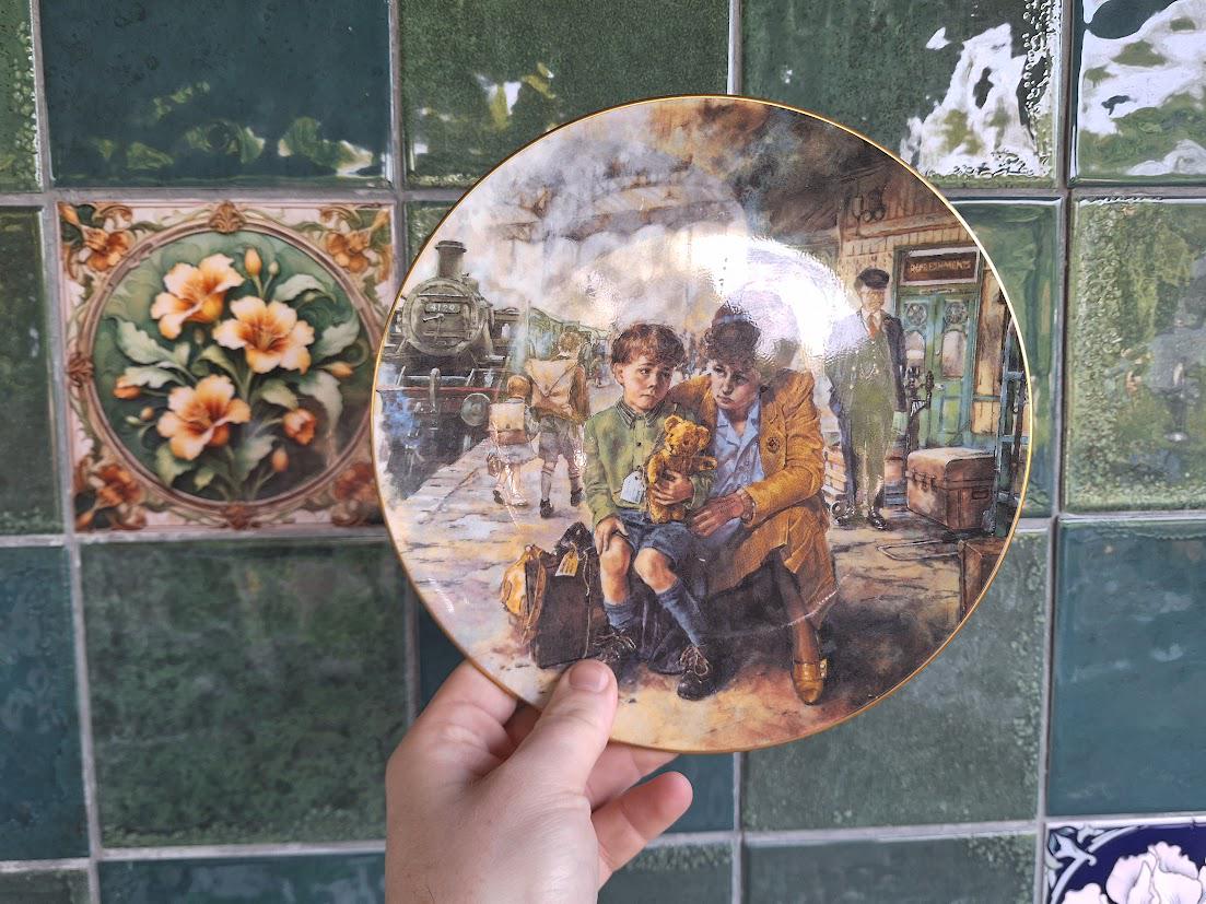 Royal Doulton The Boy Evacuee Collector Plate WWII Railway Lesley MacKenzie Limited Edition