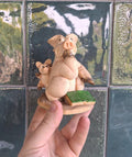 Piggin' Scared Figurine: 1998 Collectors Club Exclusive, David Corbridge Resin Ornament