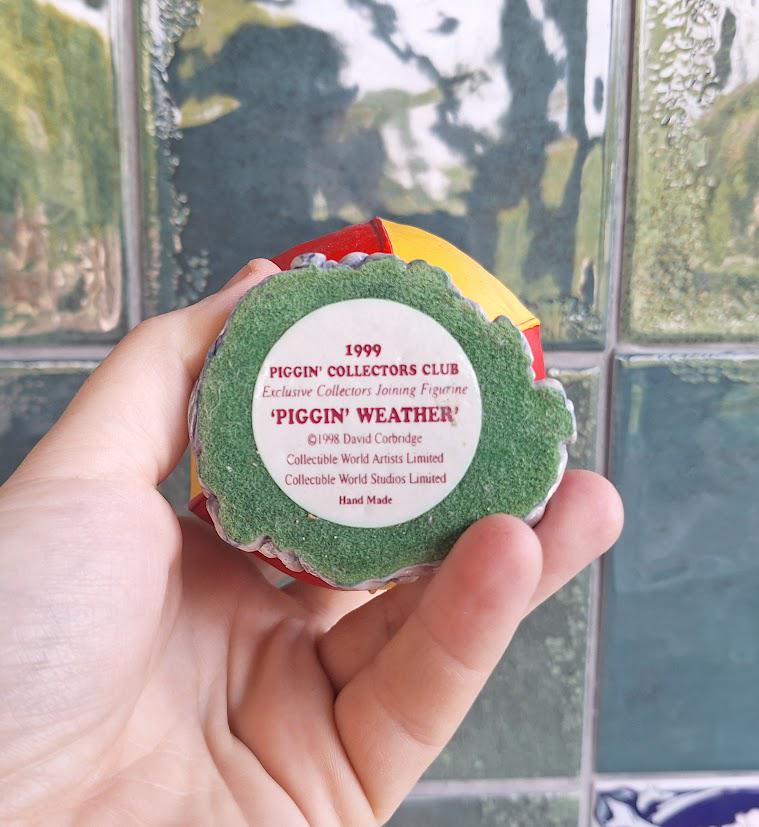 Piggin Weather Figurine: 1999 Collectors Club Exclusive Resin Ornament