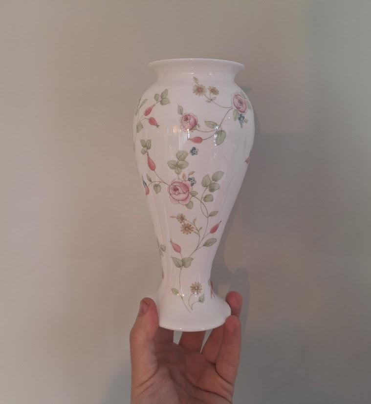 Wedgwood Rosehip Bone China Vase: Vintage Floral Bud Vase, Cottagecore Decor 1991