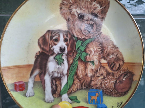 Cara Fleck "Caught In The Act" Beagle Puppy Teddy Bear Plate  Teddies Playmates Collection