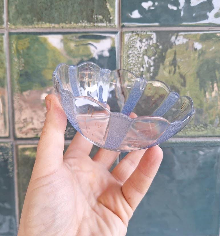 Vintage Art Deco Glass Dessert Bowls Set: Frosted Colored Fruit Sundae Dishes