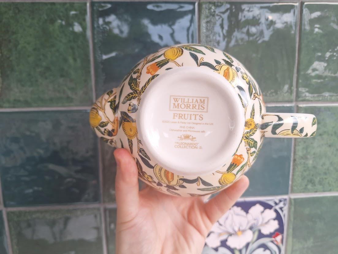 William Morris Fruits Teapot for One, Fine China Leonardo Collection Single Serve Tea Set