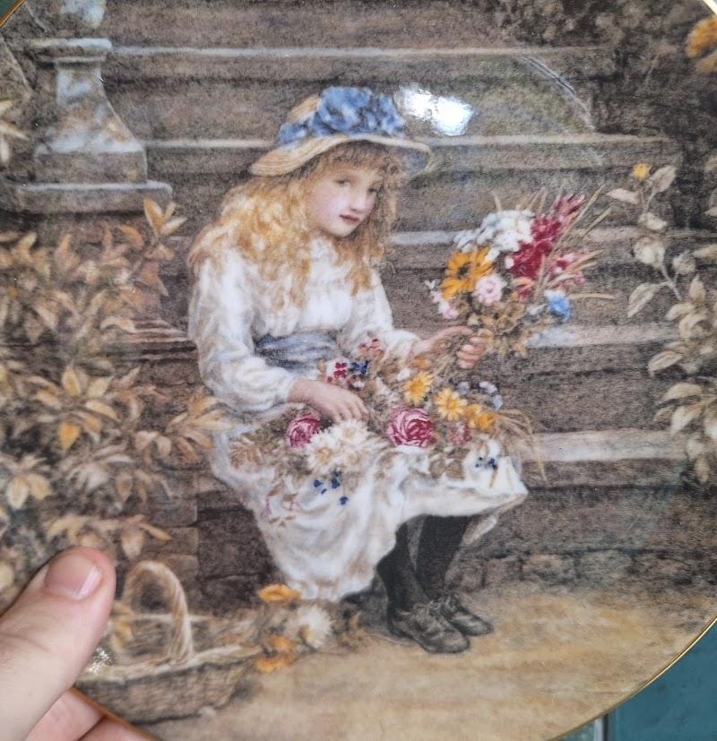 Wedgwood Yesterday's Child The Flower Girl Collector Plate Caroline Paterson Bone China Boxed With Certificate