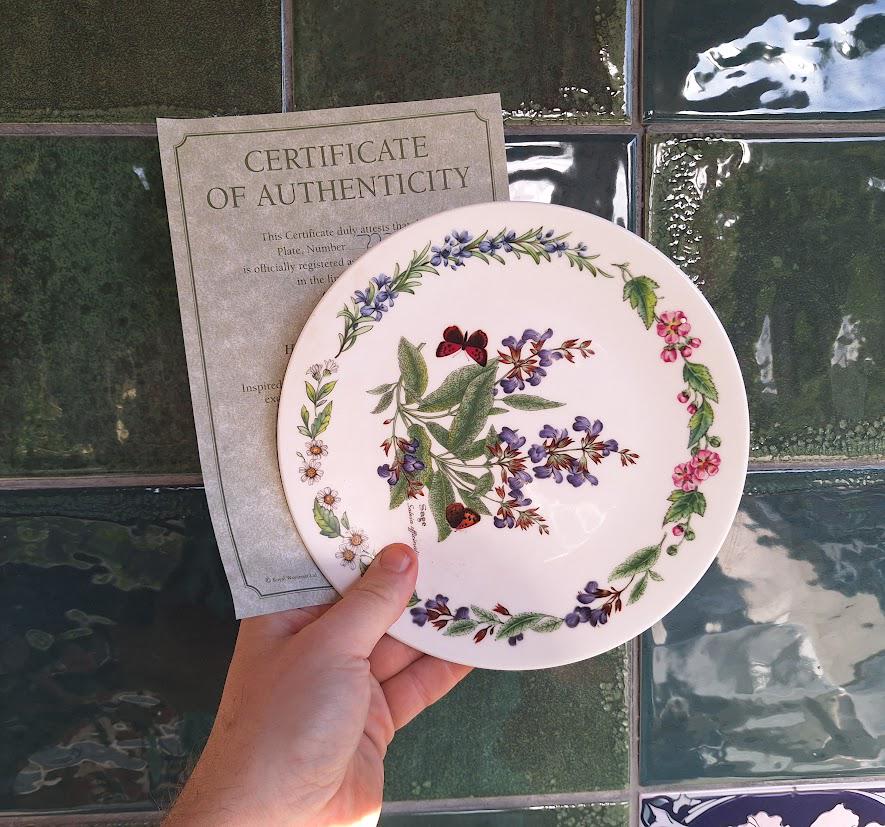 Royal Worcester Sage Collector Plate: Botanical Butterfly Fine Bone China (Limited Edition)