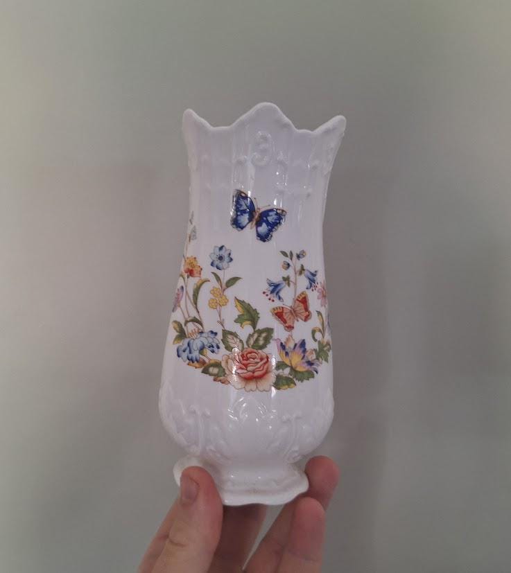 Aynsley Cottage Garden Footed Vase: Embossed Fine Bone China Floral Butterfly (Approx 6 Inch)