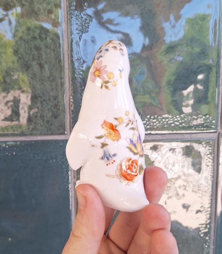 Vintage Aynsley Cottage Garden Penguin Figurine: Fine Bone China Ornament Made England