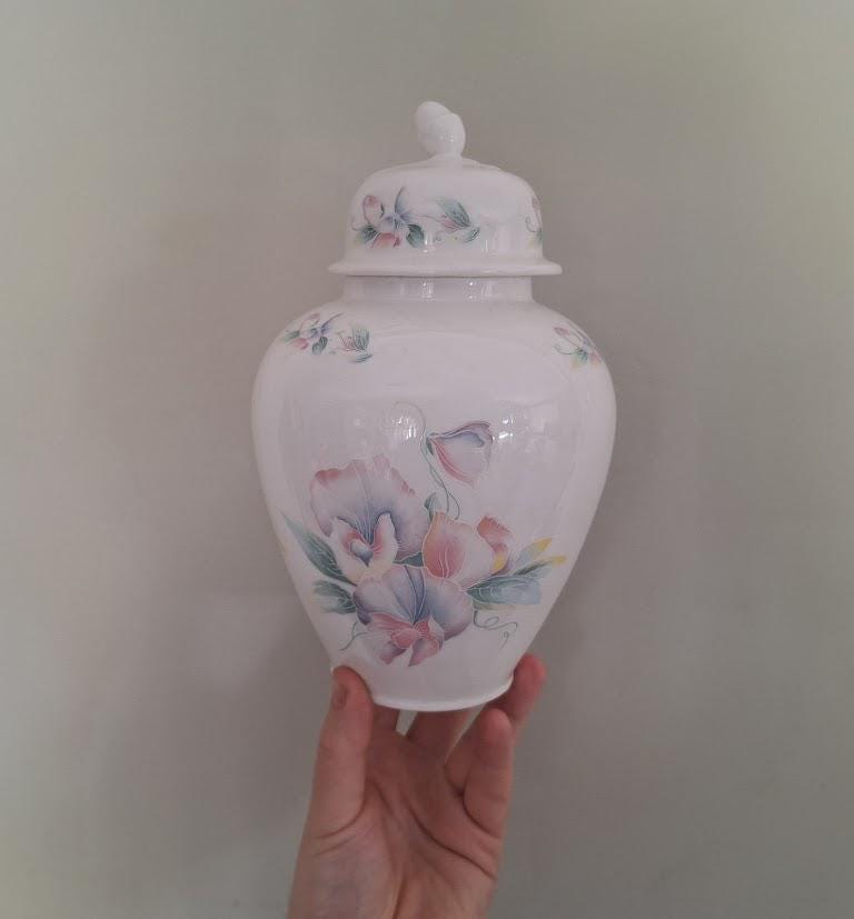 Vintage Aynsley Little Sweetheart Lidded Vase, Fine Bone China Ginger Jar