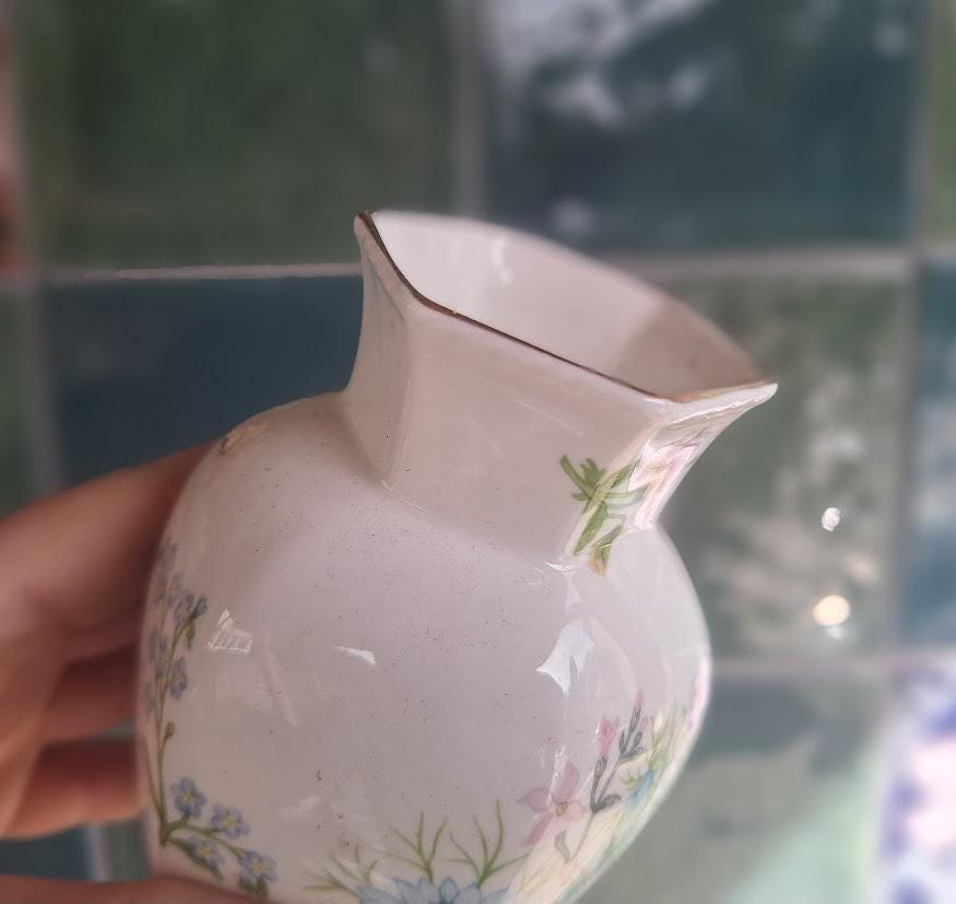 Vintage Aynsley Wild Tudor Hexagonal Vase, Fine Bone China Posy Vase