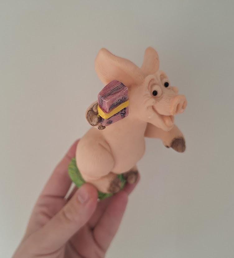 Vintage Piggin Payday 1999 Anniversary Special Figurine David Corbridge Handmade Resin Pig Money Collectable Ornament No Box