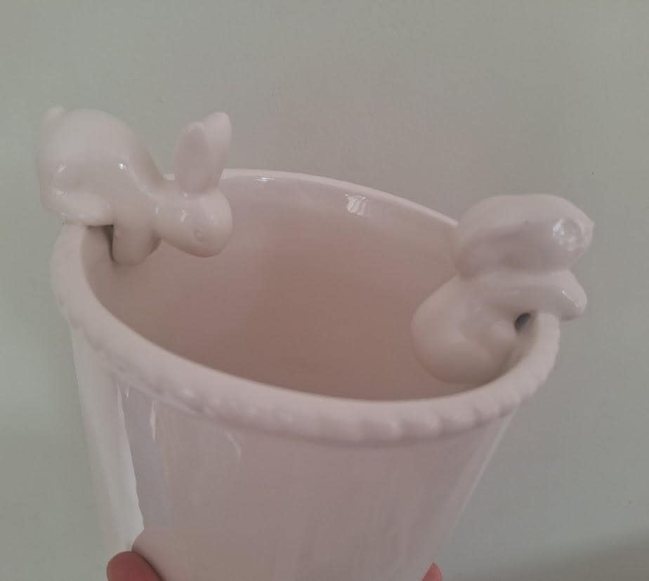 White Ceramic Bunny Planter Pot, Rabbit Plant Pot with 3D Rabbits, Easter Planter, Indoor Herb Pot, Cottage Garden Decor