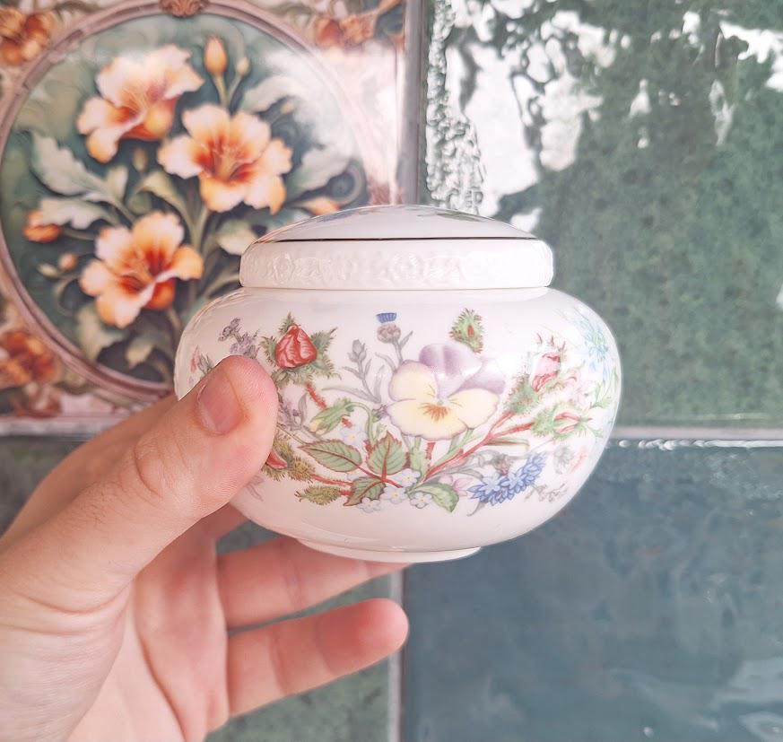 Vintage Aynsley Wild Tudor Lidded Trinket Box, Fine Bone China Floral Potpourri Jar, English China Jewellery Box, Cottagecore Decor