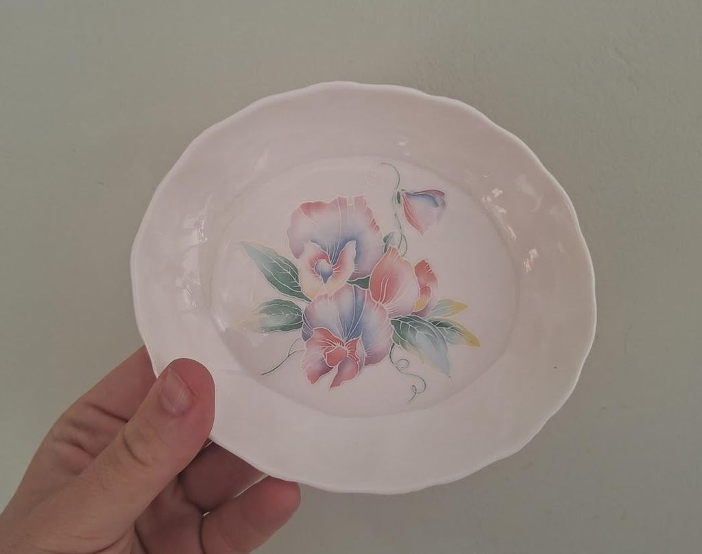 Vintage Aynsley Little Sweetheart Fruit Bowl Fine Bone China Made in England Floral Serving Bowl Trinket Dish