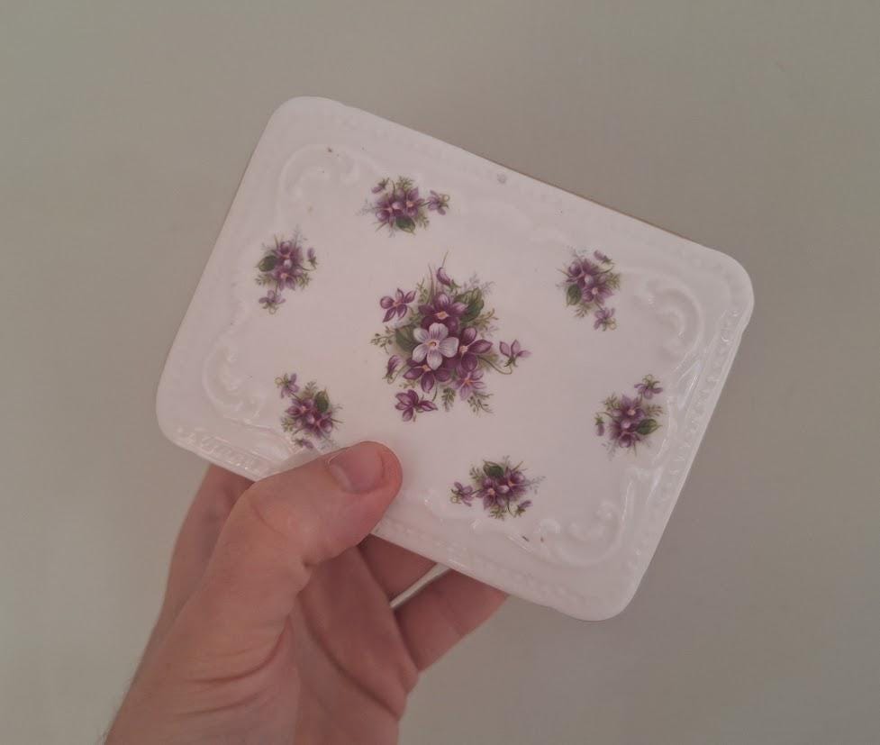 Royal Albert Sweet Violets Rectangular Trinket Box Bone China England Jewellery Box Lidded Vanity Box Floral