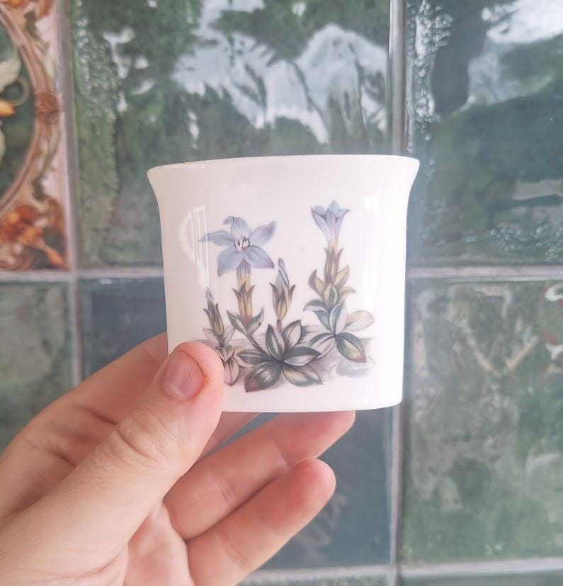 Vintage Royal Worcester Blue Gentian Daffodil Bone China Toothpick Match Holder England C51 Floral Posy Vase