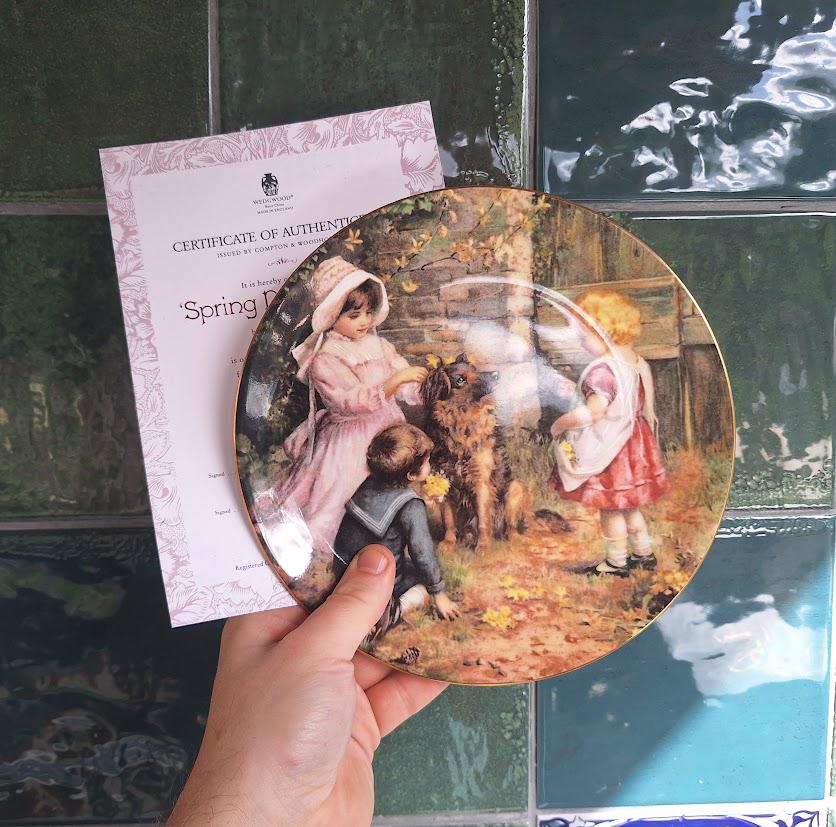 Wedgwood Yesterday's Child Spring Decorations Collector Plate Agnes Gardner King Bone China Boxed With Certificate