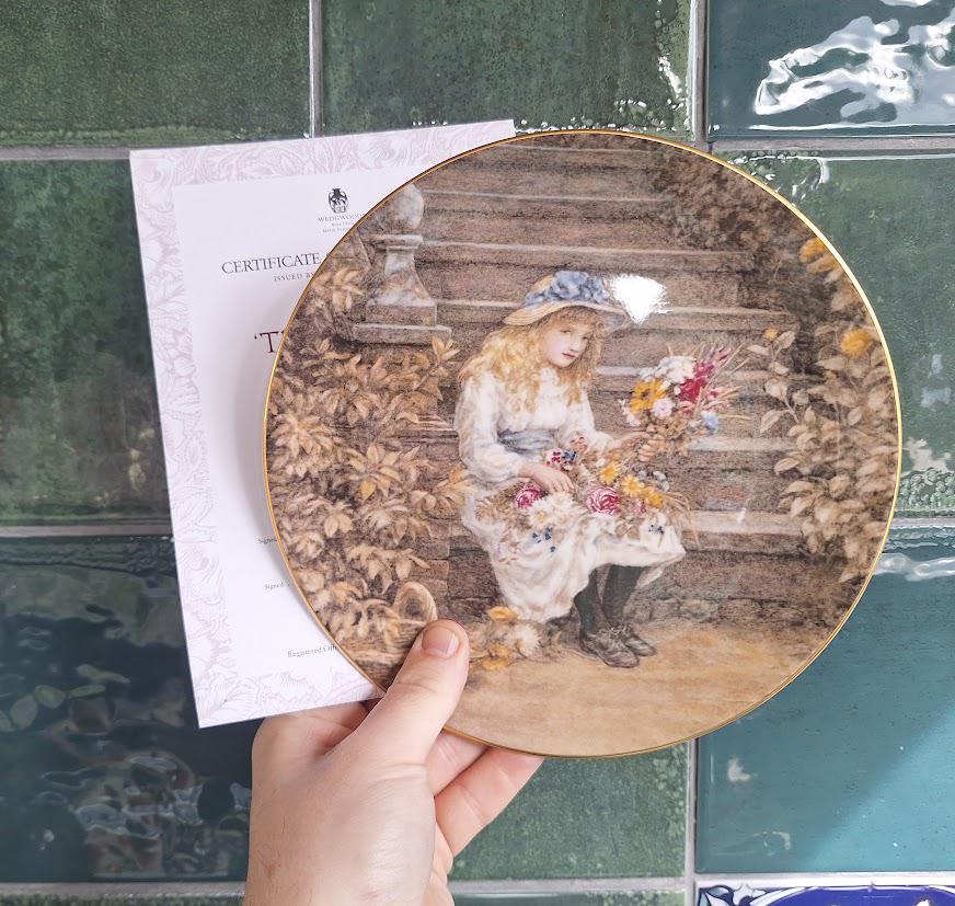 Wedgwood Yesterday's Child The Flower Girl Collector Plate Caroline Paterson Bone China Boxed With Certificate
