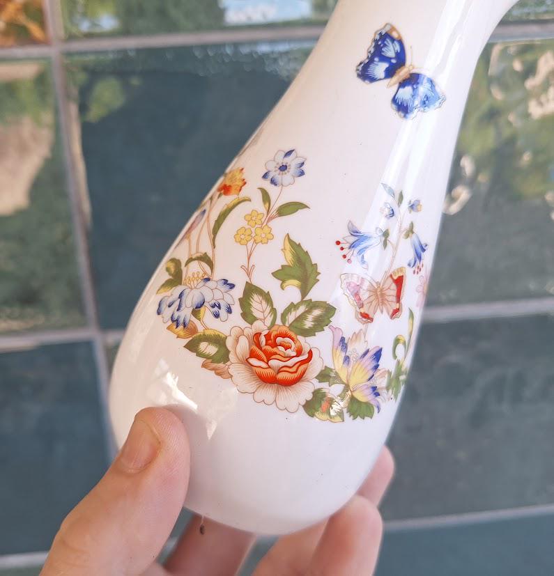 Aynsley Cottage Garden Tudor Vase: Fine Bone China, Floral Butterfly Bud Vase