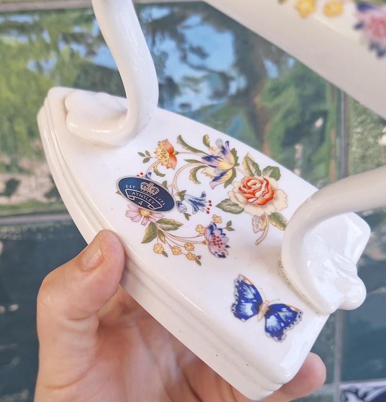Vintage Aynsley Cottage Garden Flat Iron Ornament, Fine Bone China England