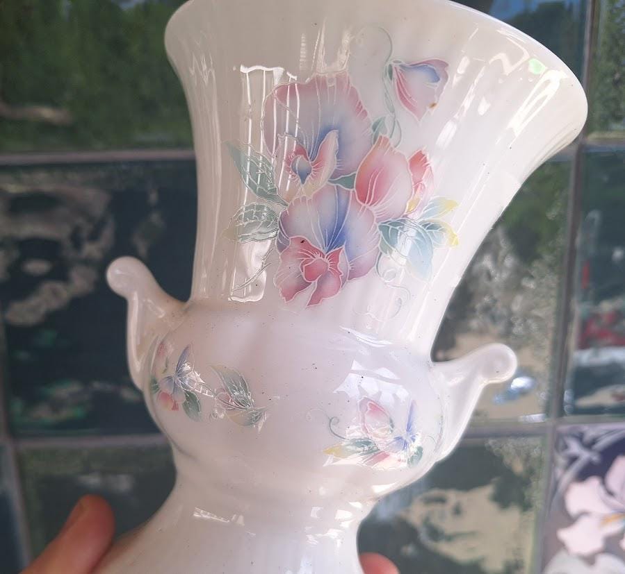 Vintage Aynsley Little Sweetheart Urn Bouquet Vase  Pastel Floral Bone China