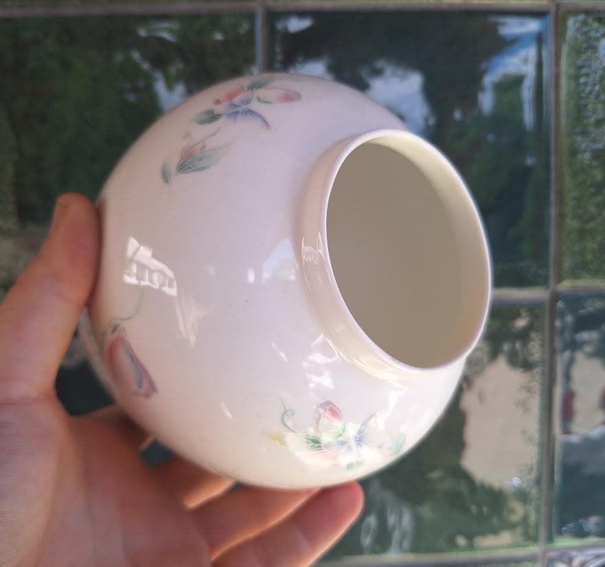 Vintage Aynsley Little Sweetheart Lidded Vase, Fine Bone China Ginger Jar