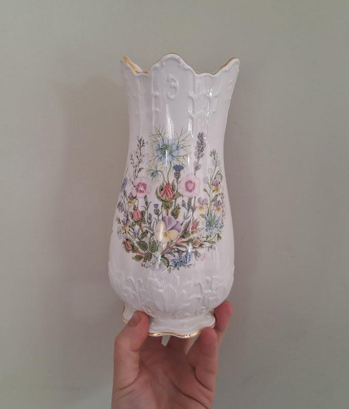Vintage Aynsley Wild Tudor Large Vase, Fine Bone China Wildflower Floral Gold Trim