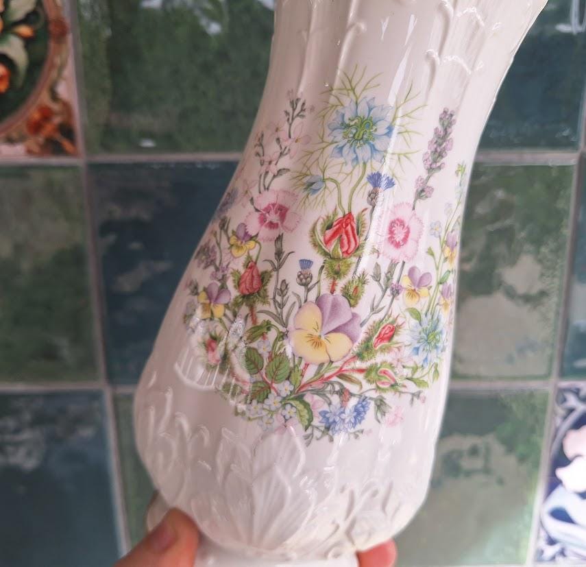 Vintage Aynsley Wild Tudor Large Vase, Fine Bone China Wildflower Floral Gold Trim