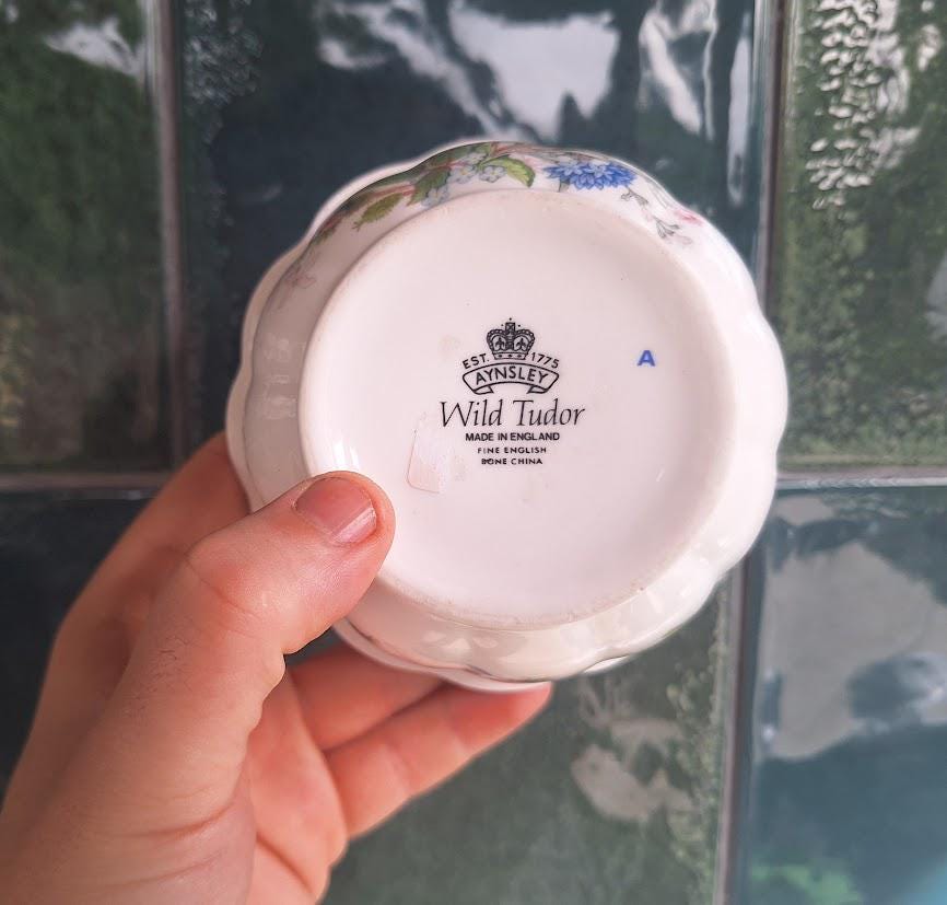 Vintage Aynsley Wild Tudor Powder Box with Butterfly Lid Fine Bone China Floral Trinket Box