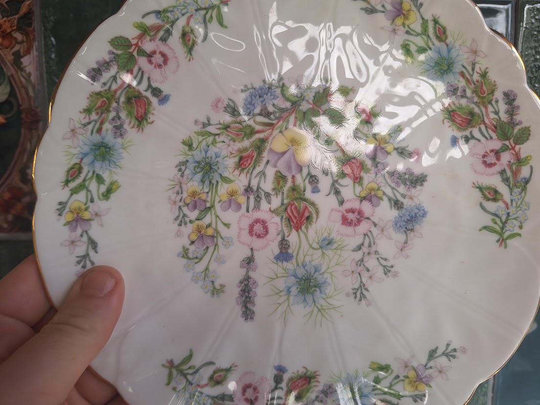 Vintage Aynsley Wild Tudor Crocus Cake Plate, Fine Bone China Floral Serving Dish