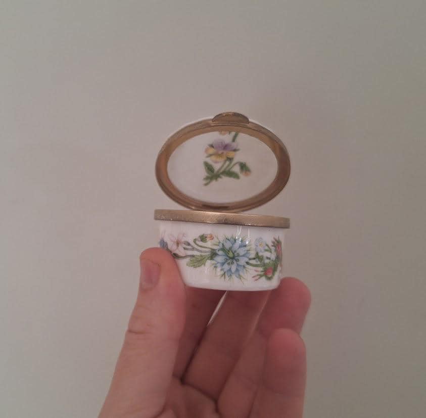 Vintage Aynsley Wild Tudor Hinged Pill Box, Fine Bone China Floral Trinket Box