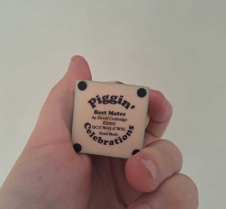 Vintage Piggin Best Mates Figurine 2000 David Corbridge Celebrations Resin Pig Friendship Gift Collectable Ornament No Box