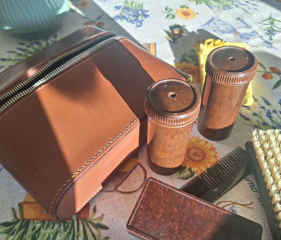 Vintage 1950s 1960s Gentleman's Travel Grooming Set Brown Zip Case Shaving Brush Comb Clothes Brush Toiletry Vanity Kit