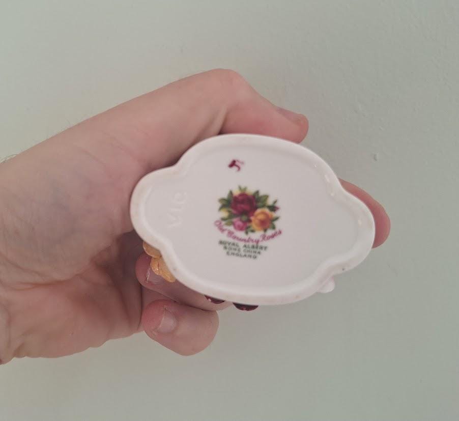 Vintage Royal Albert Old Country Roses Miniature Trinket Box Applied Porcelain Flowers English Bone China Jewellery Box