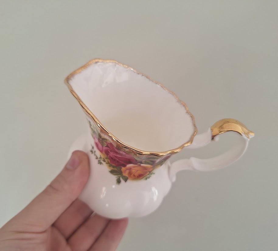 Royal Albert Old Country Roses Vintage Large Cream Milk Jug Boxed English Fine Bone China