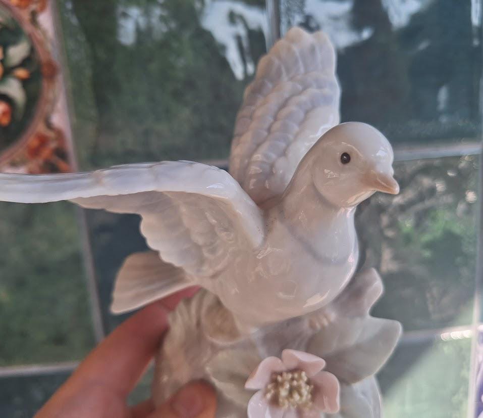 Vintage White Porcelain Dove Figurine with Pink Flower, Flying Bird Ornament, Peace Wedding Gift, Foreign Import Home Decor