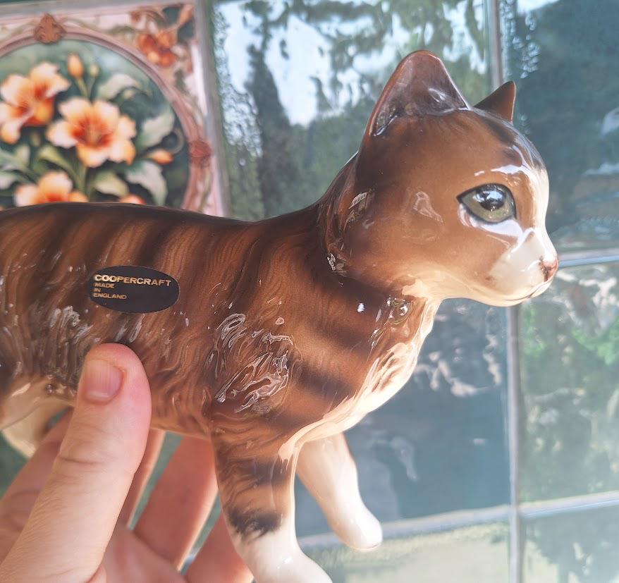 Vintage Coopercraft Brown Tabby Cat Figurine, 1970s Made in England Ceramic Walking Cat Ornament, Green Eyes, Cat Lover Gift