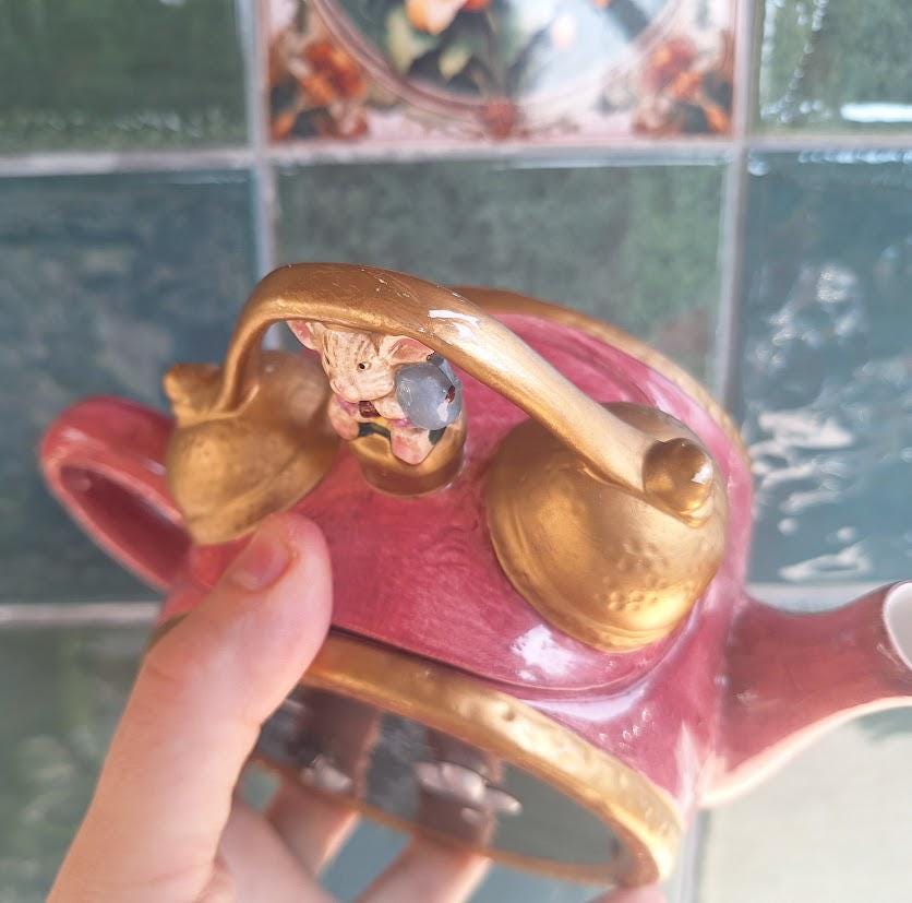 Vintage Leonardo Mice Alarm Clock Teapot, Novelty Ceramic Storybook Mouse Decorative Display, Kitsch Kitchen Collectable