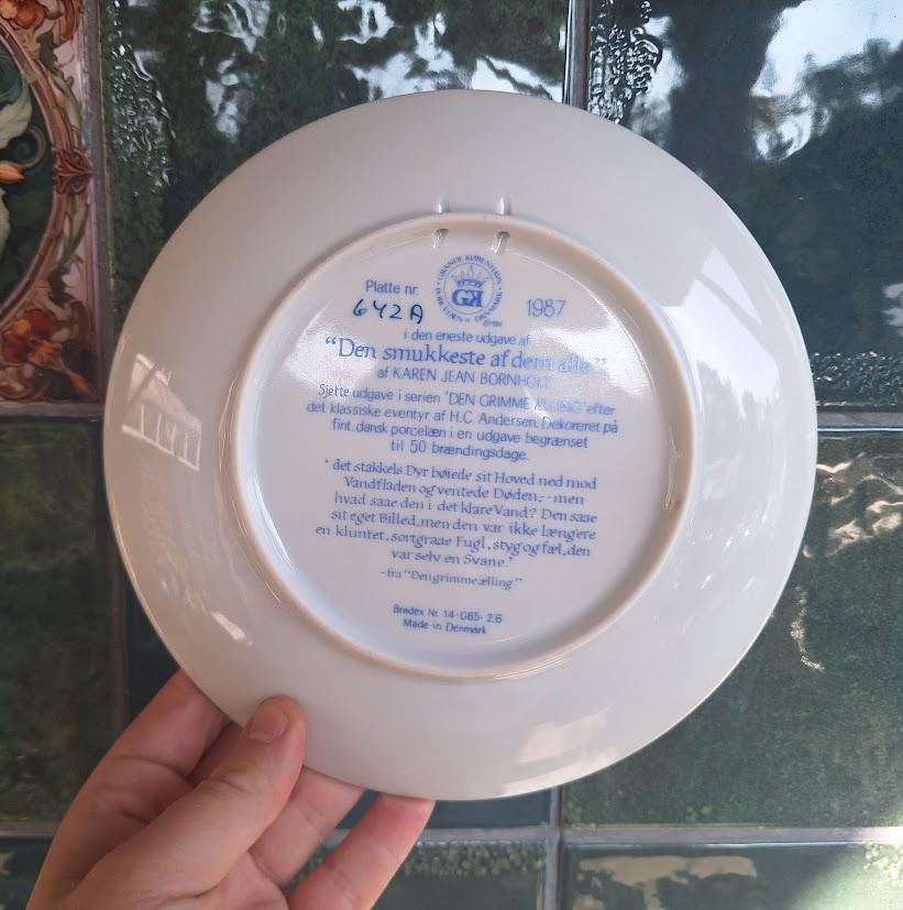 Grande København Den Smukkeste af Dem Alle Collector Plate 1987, Karen Jean Bornholt Ugly Duckling Danish Porcelain Boxed