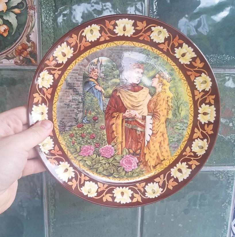 Wedgwood Lancelot and Guinevere Collector Plate 1987 Richard Hook Bone China Limited Edition