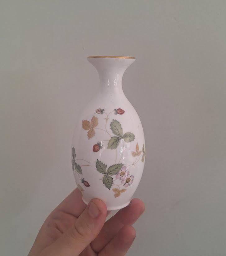 Vintage Wedgwood Wild Strawberry Miniature Bud Vase Bone China England Small Floral Posy Vase Gift