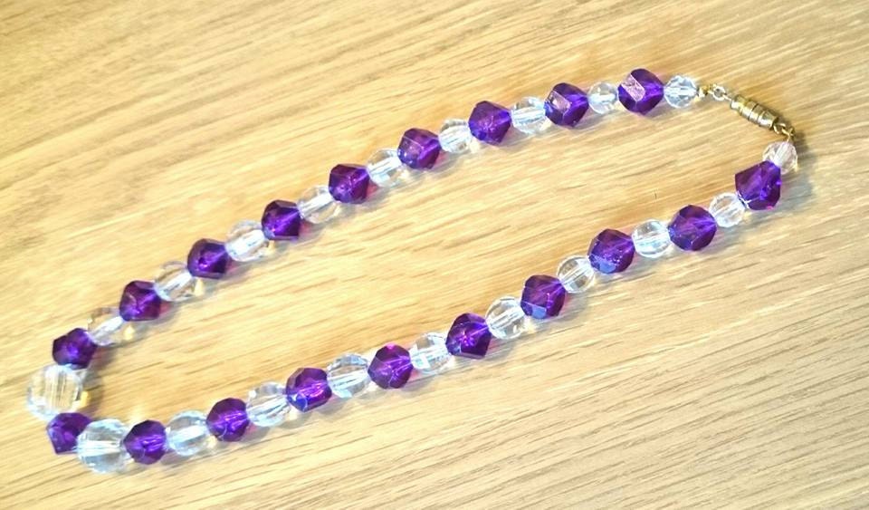 Vintage Necklace1950's/60's Vintage  Purple and Clear Glass Crystal Necklace (Retro)